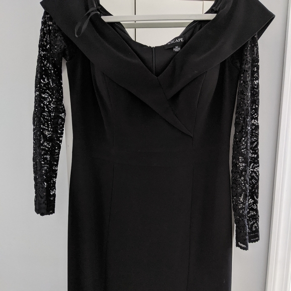 Xscape gown - Picture 3 of 3